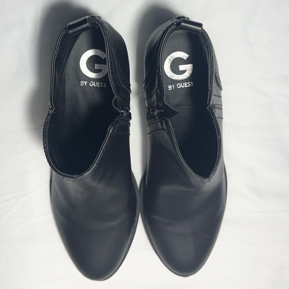 G by Guess Black Ankle Boots Troye Women Size 8M Synthetic Leather Zipper - Picture 4 of 7